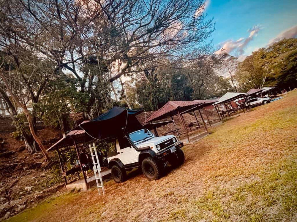 Aventura y Camping Poza Blanca miniatura 2